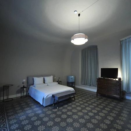 Palazzo Ietri Corso Vittorio Emanuele Rooms Бари Екстериор снимка