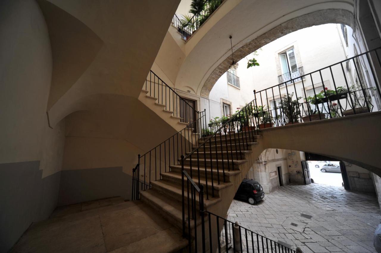 Palazzo Ietri Corso Vittorio Emanuele Rooms Бари Екстериор снимка