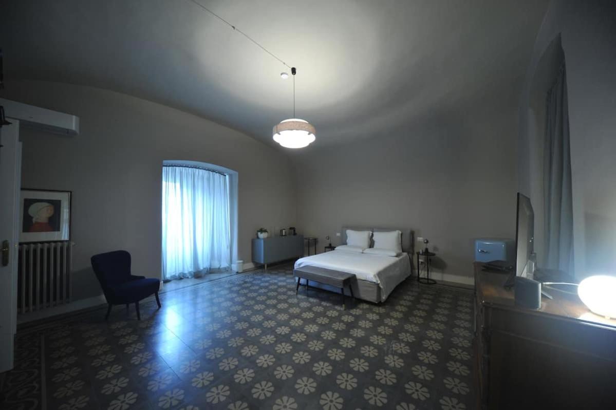 Palazzo Ietri Corso Vittorio Emanuele Rooms Бари Екстериор снимка